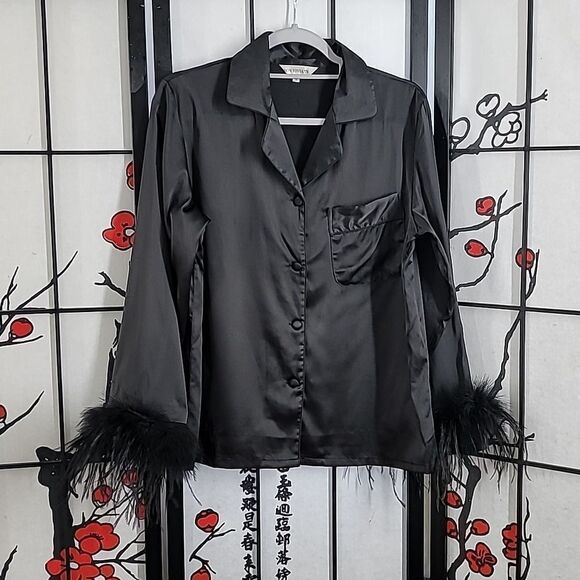 Bon Vivian Dreamer Feather Trim Sleeve Pajama TOP - Picture 2 of 9